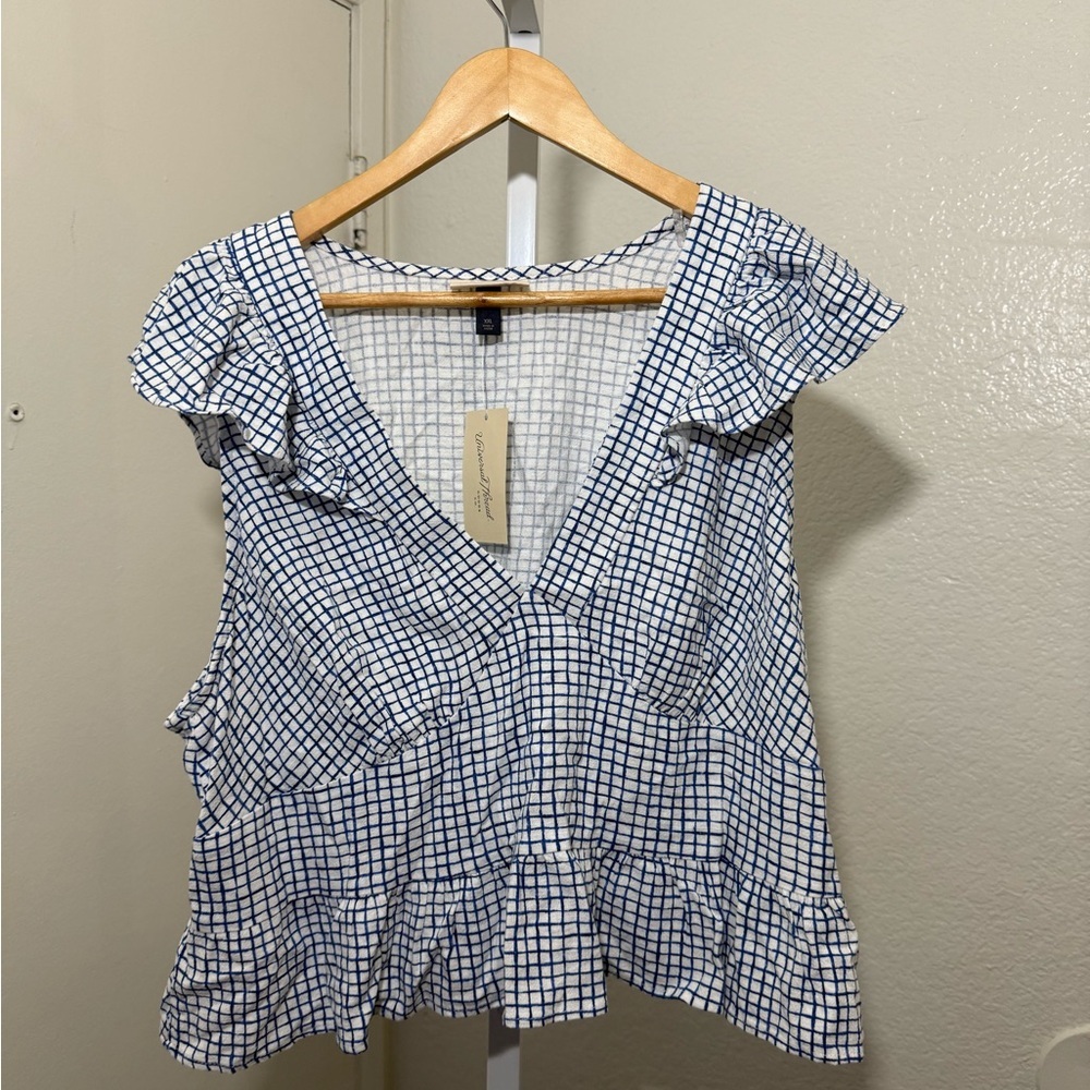 Universal Thread Women’s Blue Gingham Flutter Sleeveless Blouse . Size XXL - Picture 6 of 14